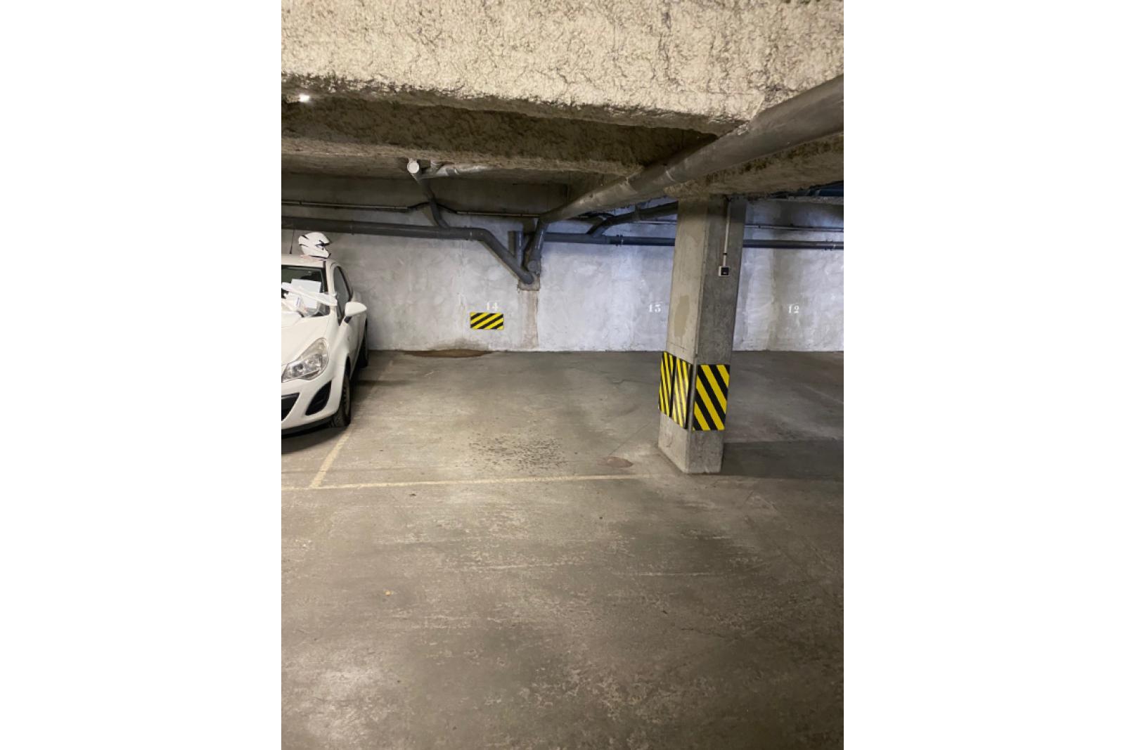 A louer Parking a LILLE ref. 488-001