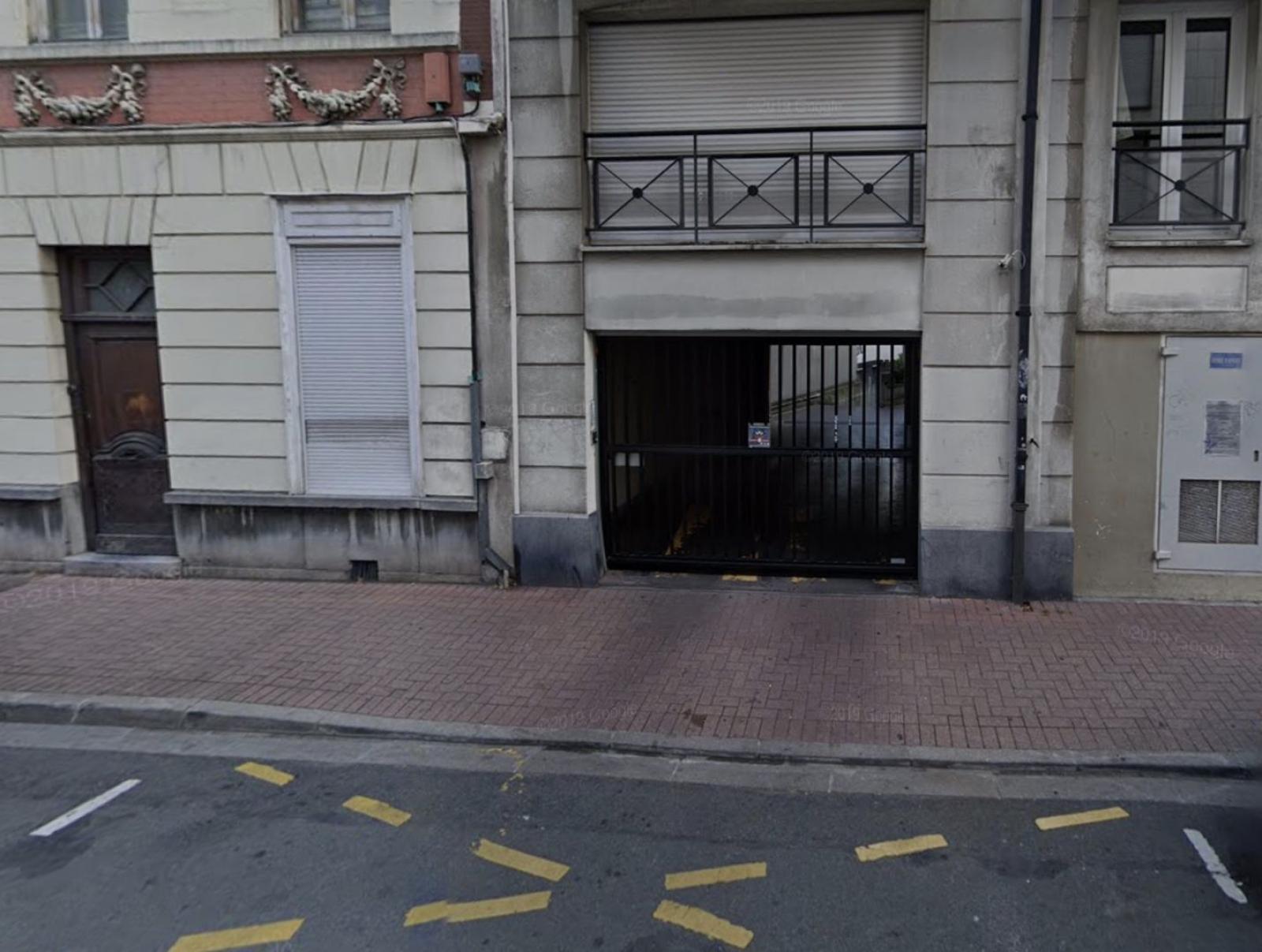 A louer Parking a LILLE ref. 5617