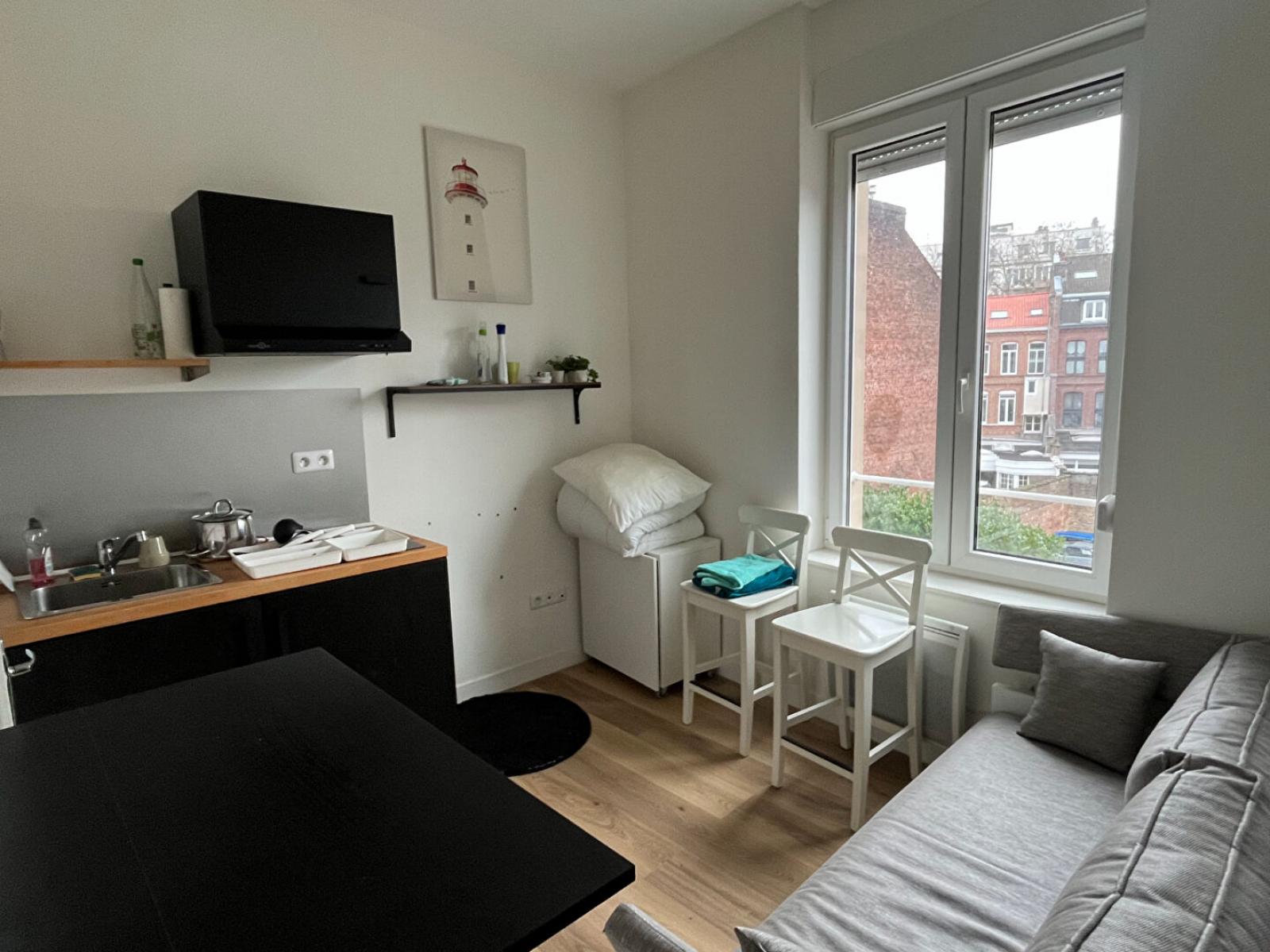 A louer T1 a LILLE ref. 1002-23