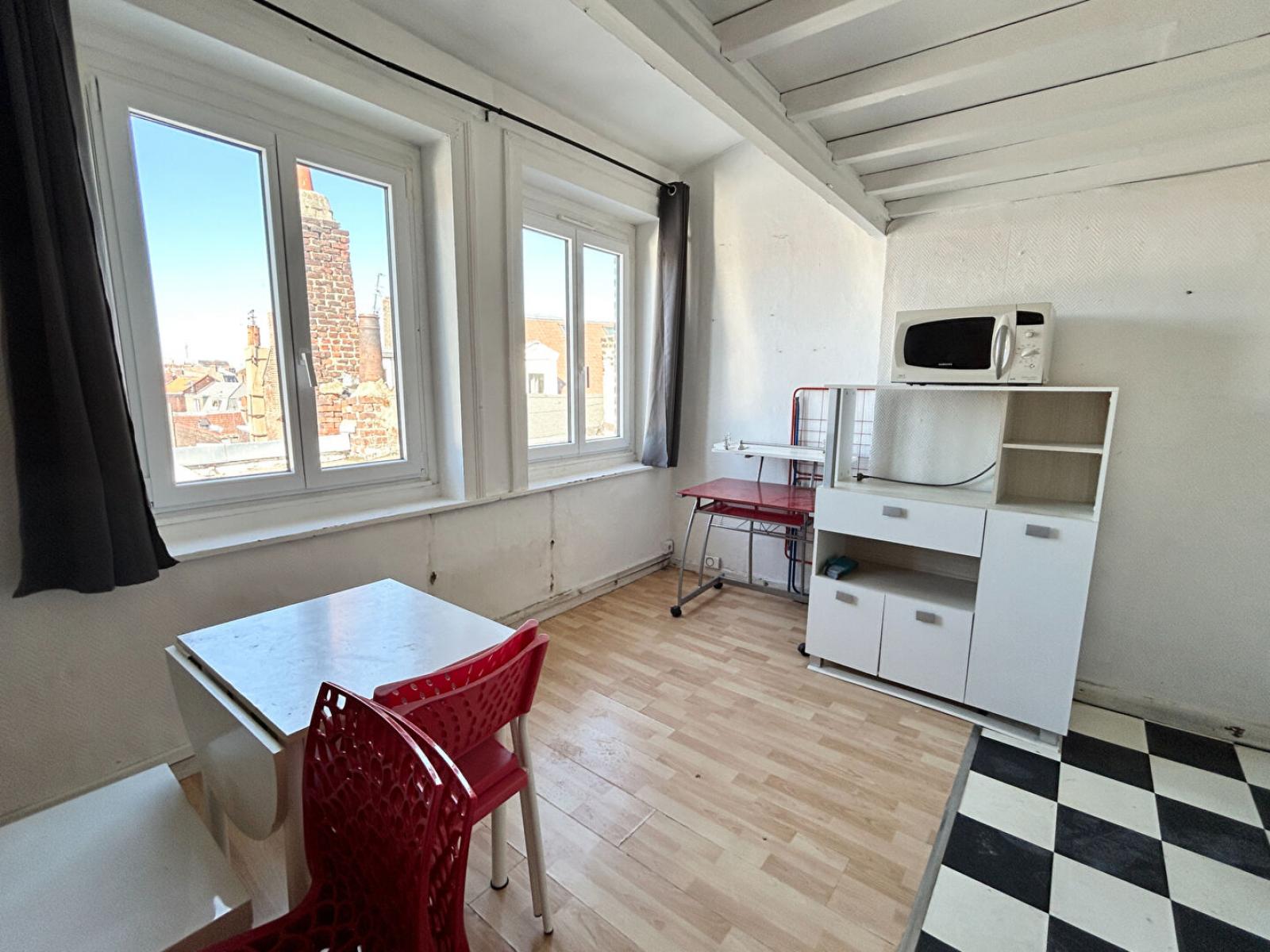 A vendre T1 a LILLE ref. 2181