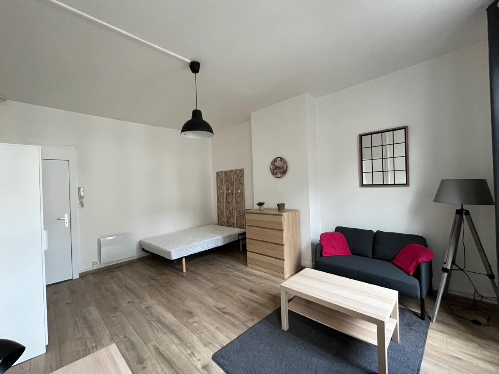 A louer T1 a LILLE ref. 5762