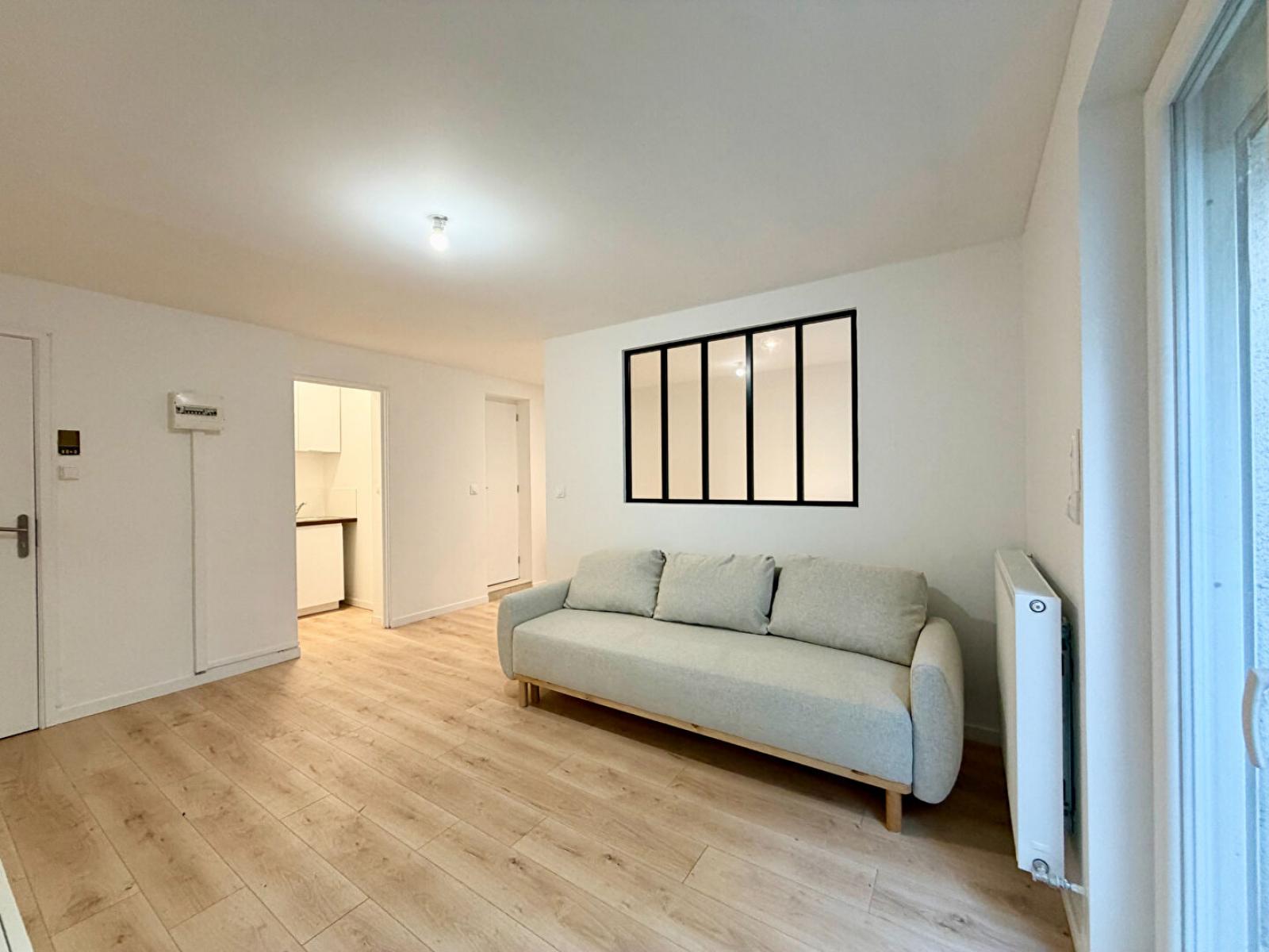 A louer T1 a LILLE ref. 5781