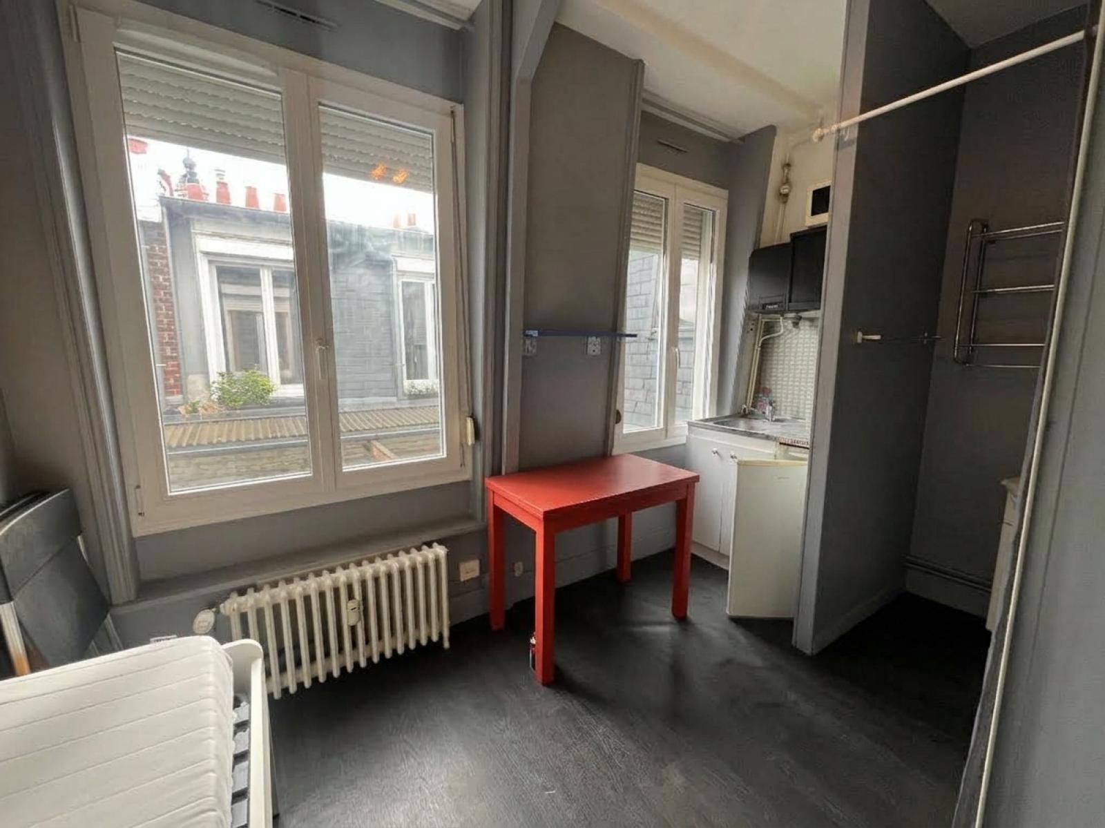 A louer T1 a LILLE ref. 6158