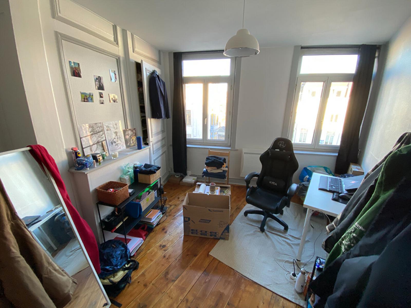 A louer T1 a LILLE ref. 665-003