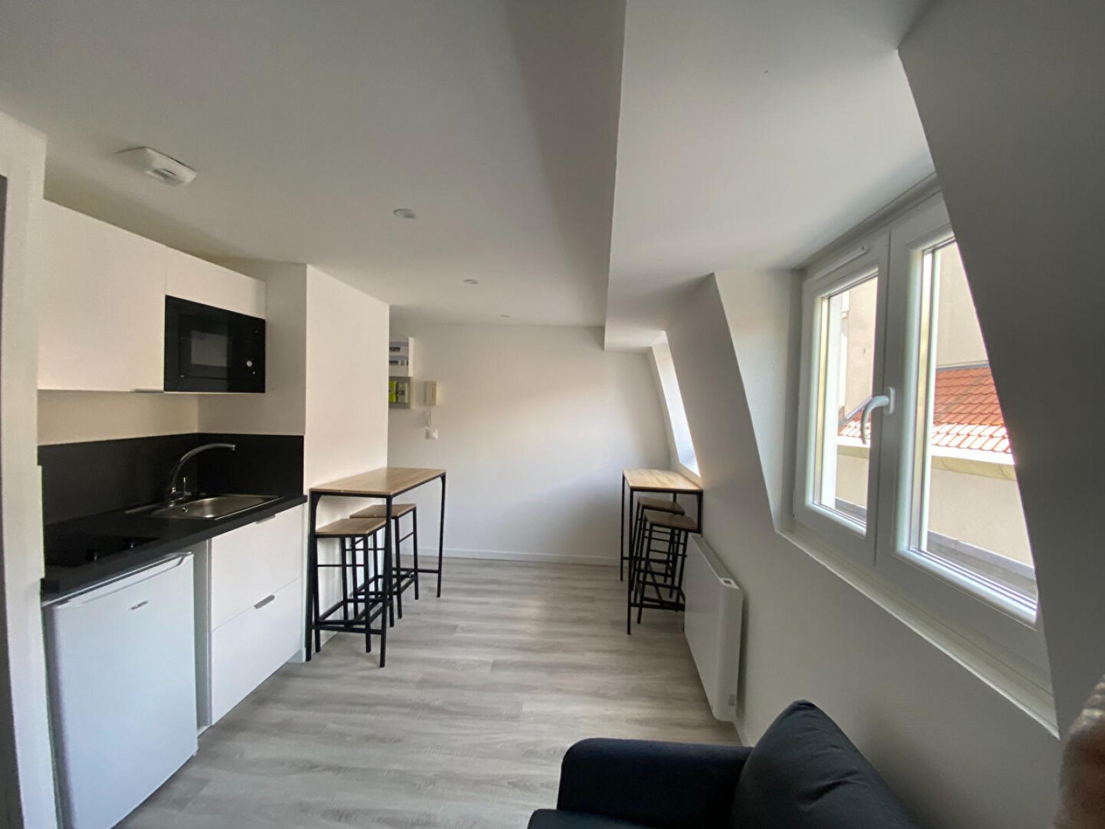 A louer T1 a Lille ref. 739-003