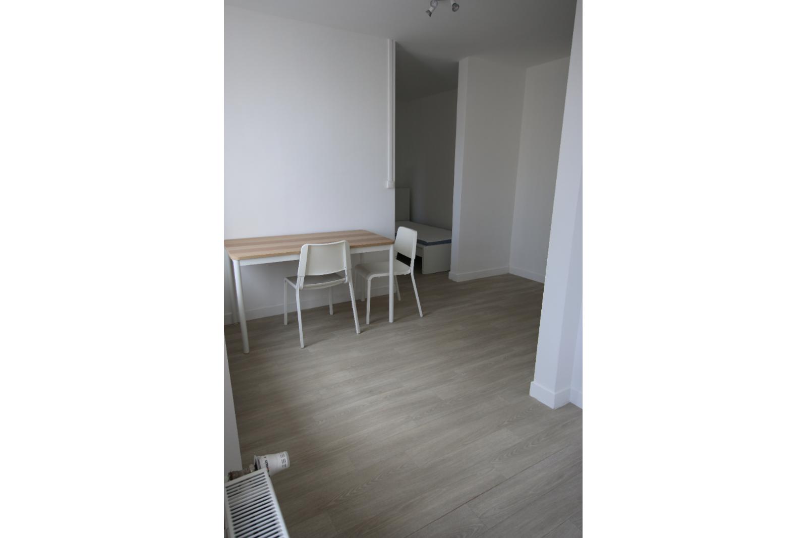 A louer T1 a LILLE ref. 753-009