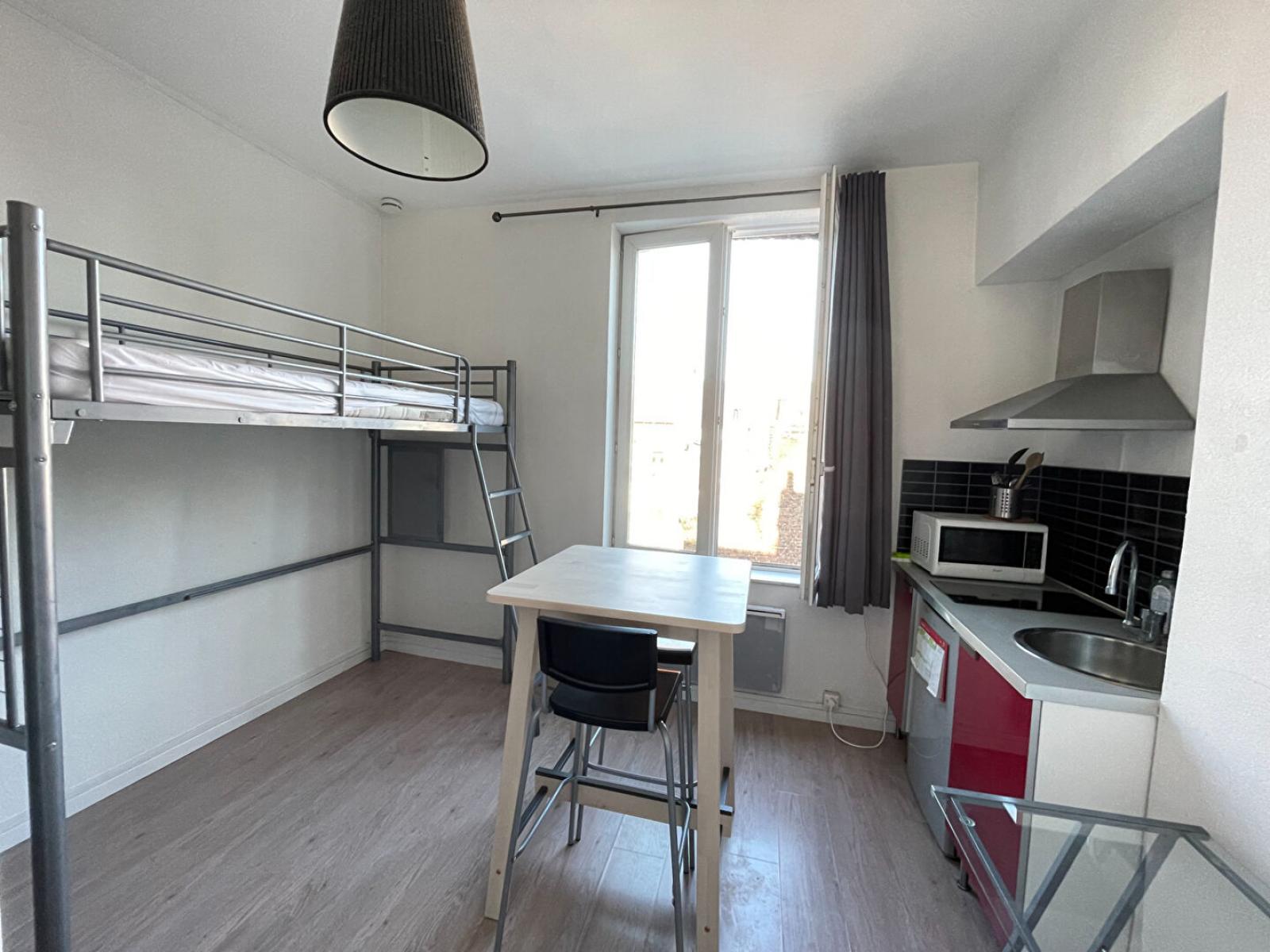 A louer T1 a LILLE ref. G494-24