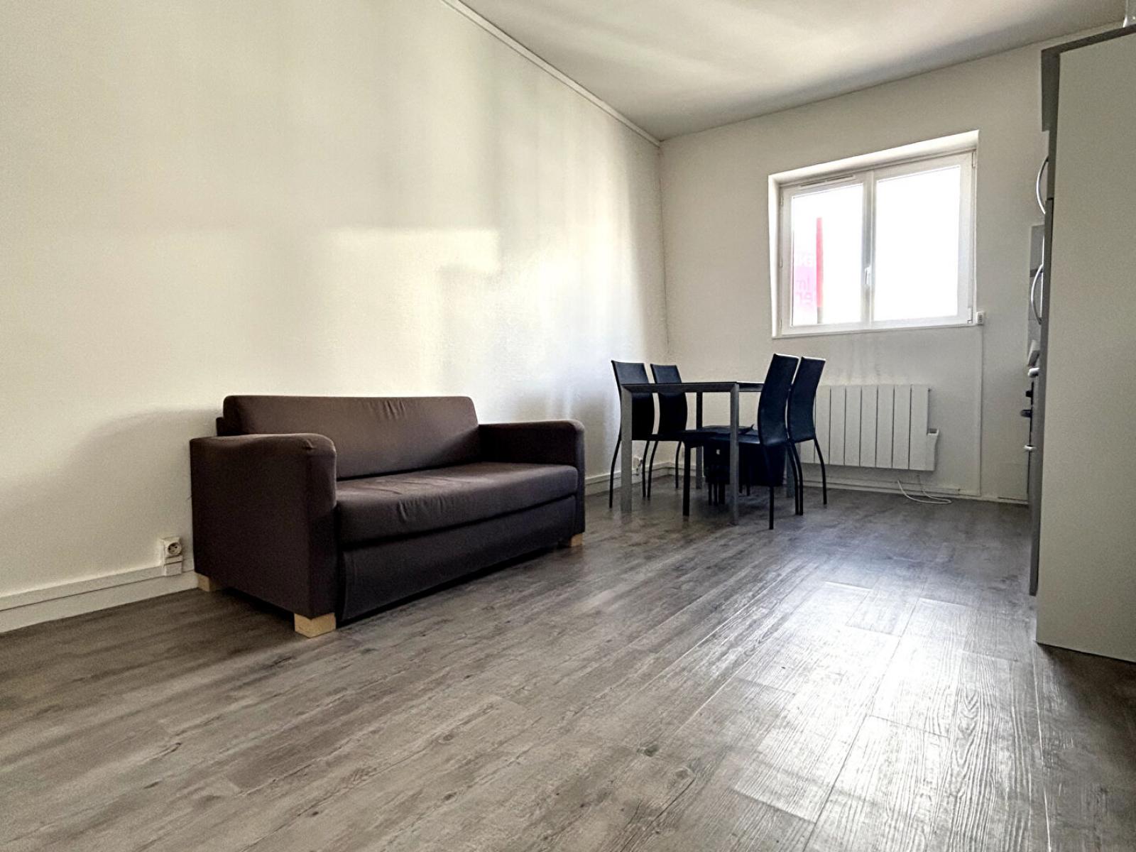 A vendre T2 a LILLE ref. 1024