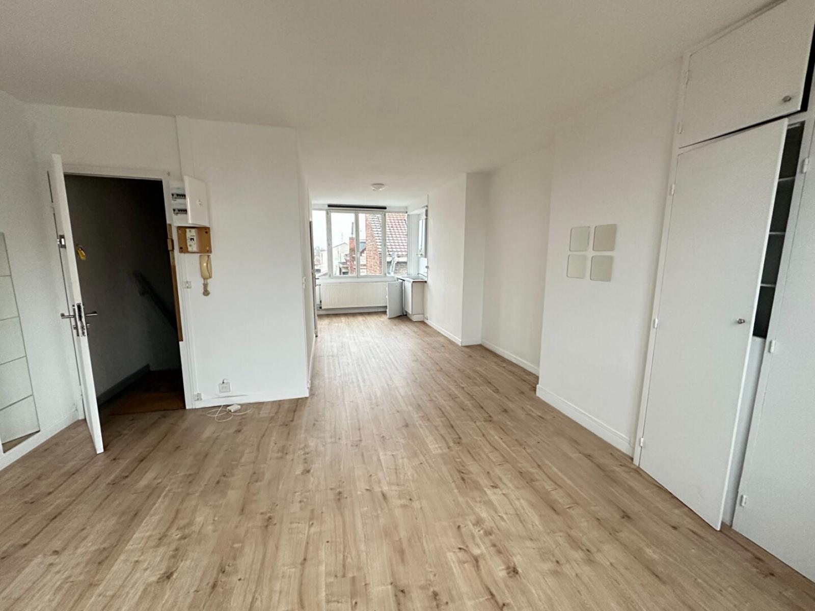 A vendre T2 a LILLE ref. 463