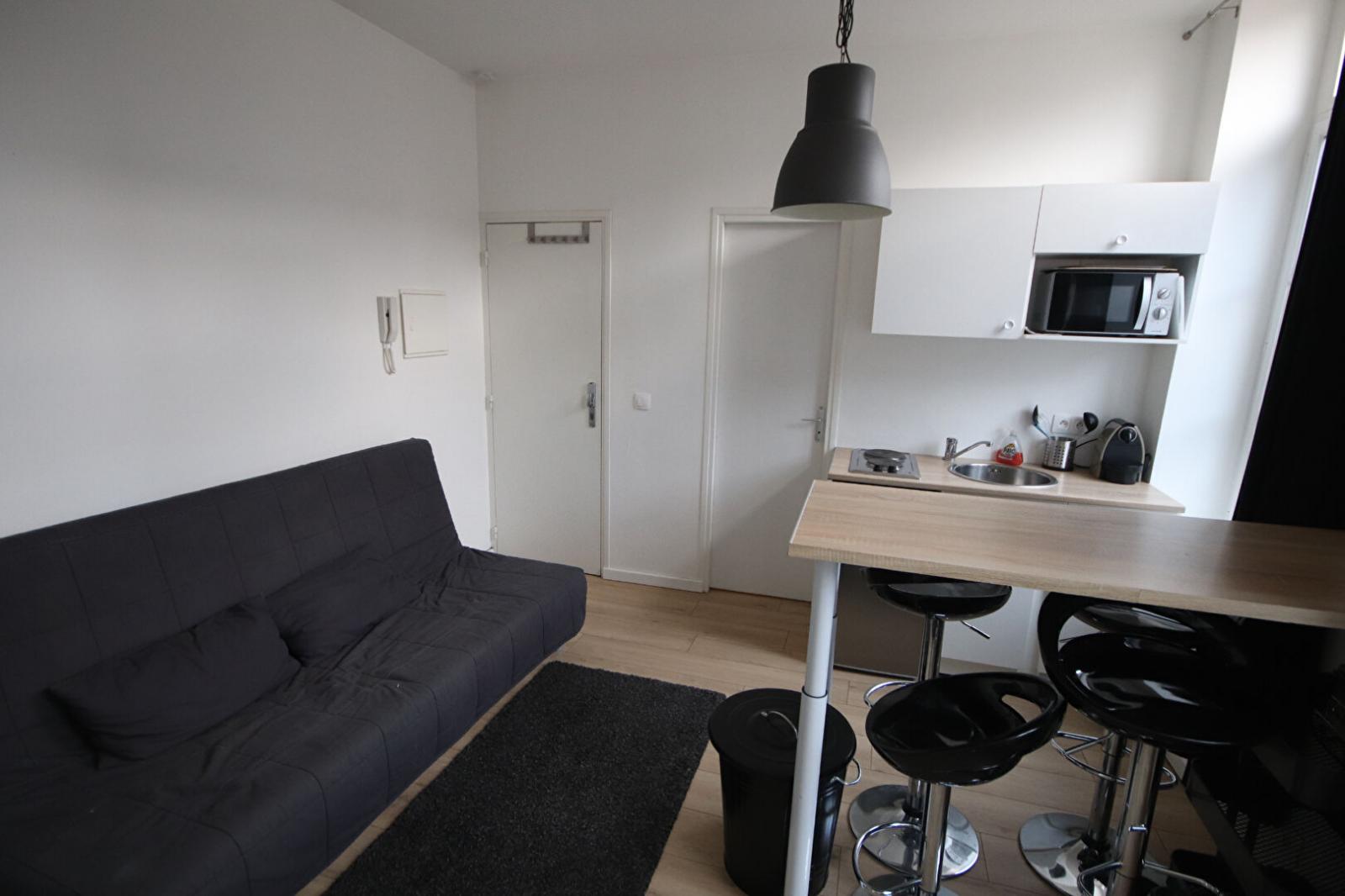 A louer T2 a lille ref. 5482