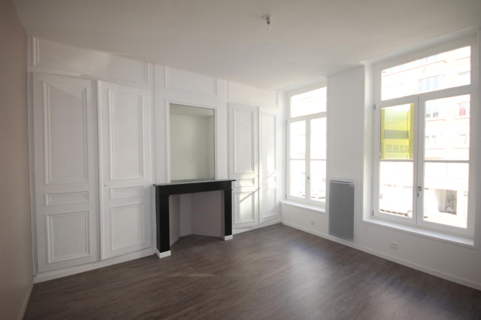 A louer T2 a LILLE ref. 5580