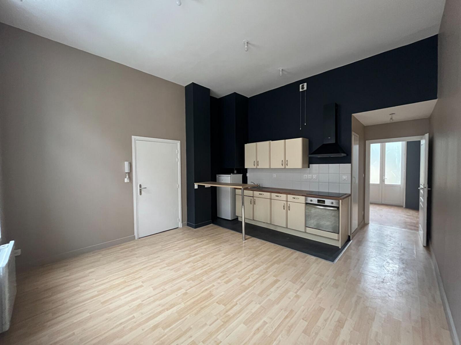 A louer T2 a LILLE ref. 5887