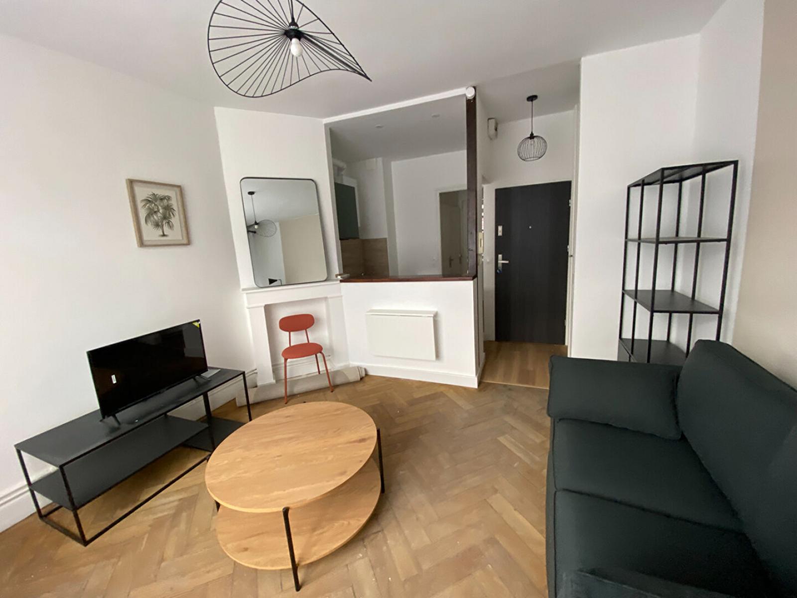 A louer T2 a Lille ref. 862-01