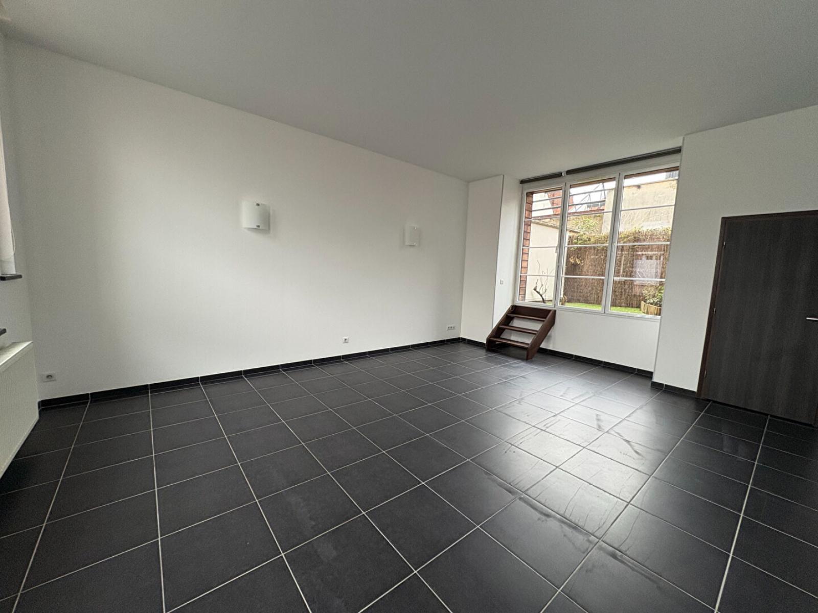 A louer T3 a LILLE ref. 6022