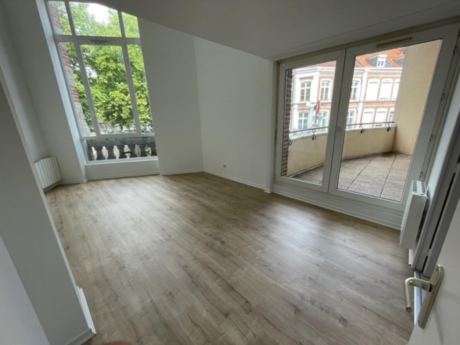 A louer T3 a LILLE ref. G346-103