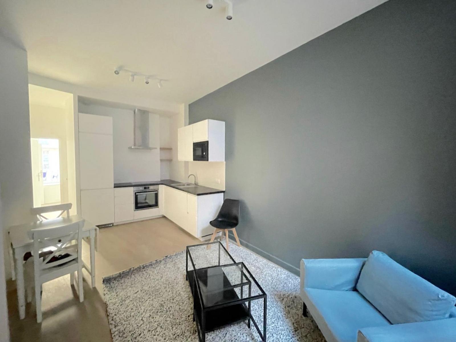 A louer T3 a LILLE ref. G440-11