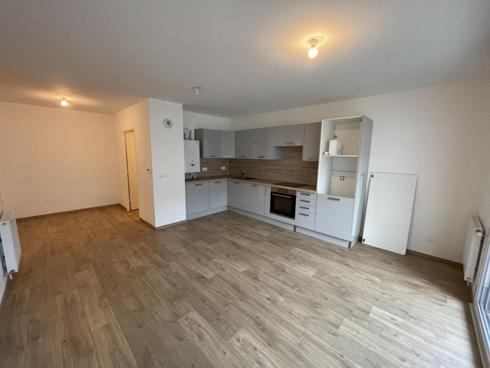 A louer T3 a LILLE ref. G513-3